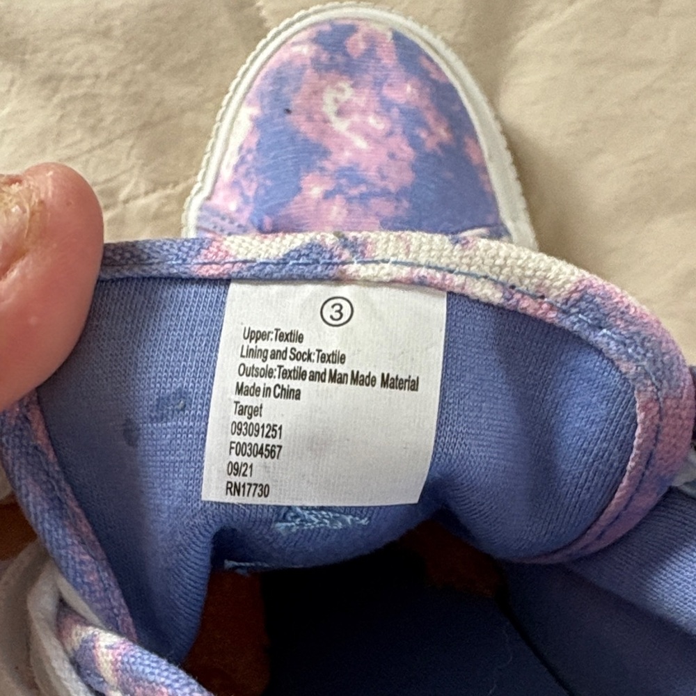 Cat & Jack Pascale Little Girl Youth Size 3 Pink and Purple Tie-Dye Sneakers NWT - Picture 6 of 9